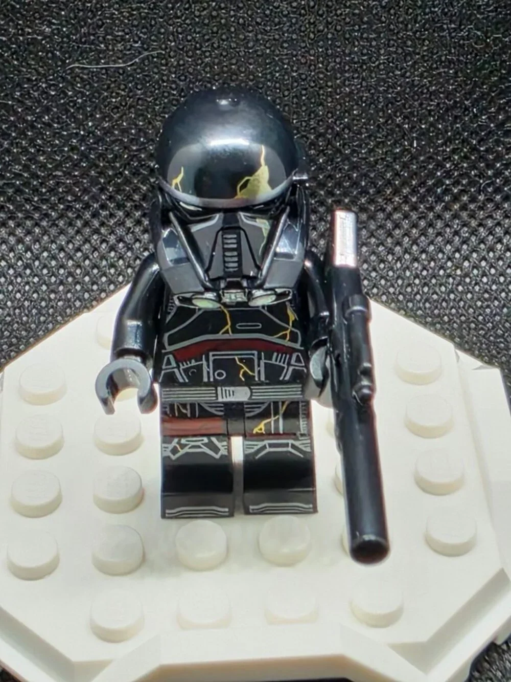 LEGO Star Wars Death Trooper sw1416 Minifigure w/ Blaster New Collectible